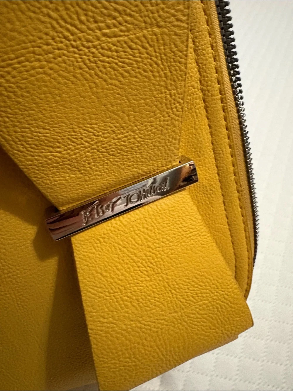 Betsey Johnson Yellow Bow Crossbody Bag - Picture 2 of 13